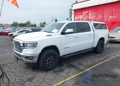 2021 Ram 1500 Laramie 4X4 5'7 Box z USA, uszkodzony, nr VIN 1C6SRFJT2MN560709